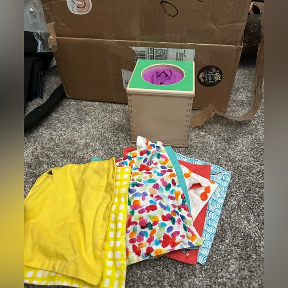 Lovevery Play Kit 5-6 months - Picture 5 of 5